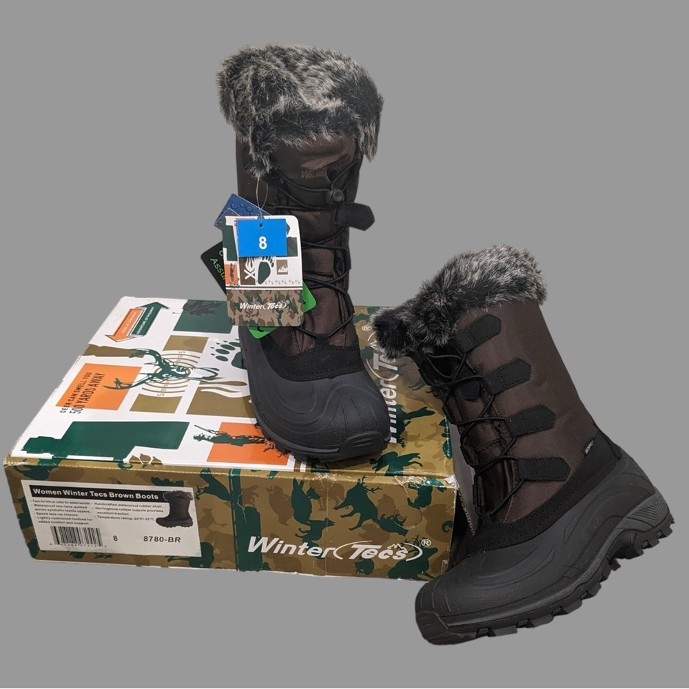 NIB WINTER TECS Waterproof Treaded Nylon Round Toe Block Heel Lace-Up Snow Boots